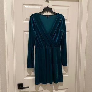 Express emerald green velvet dress